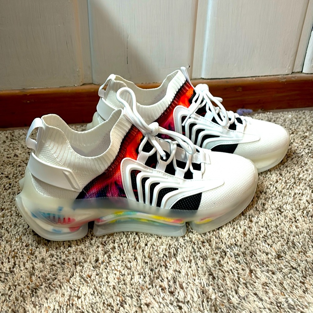 Super cool new colored tennis shoes